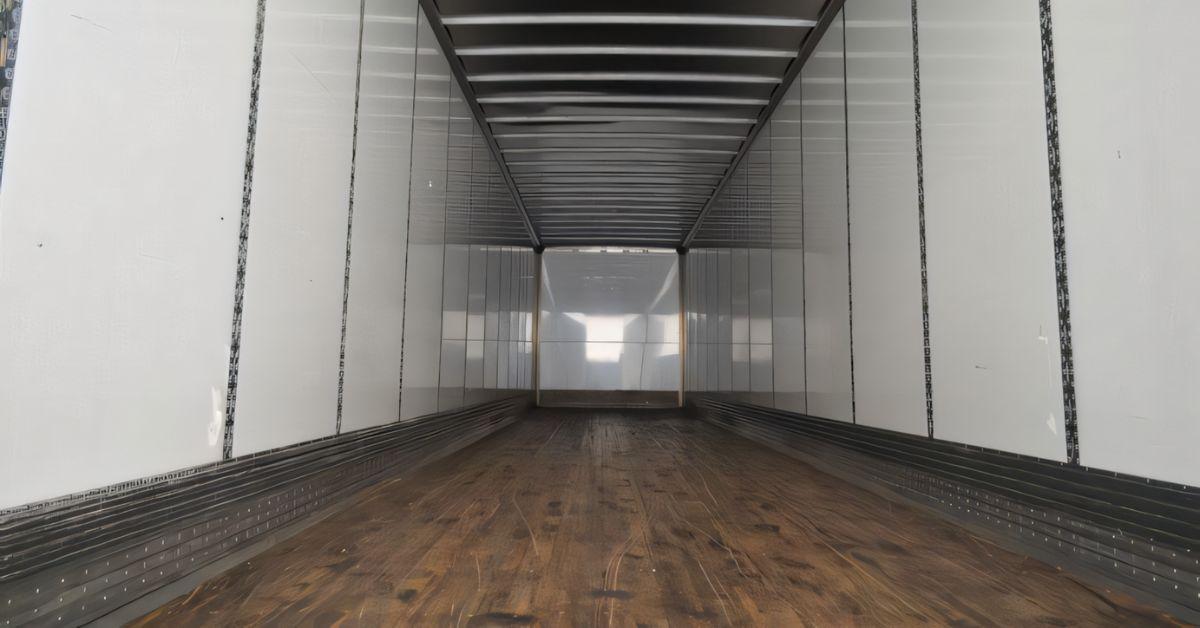 How Dry Van Trailers Support Drop-And-Hook Distribution